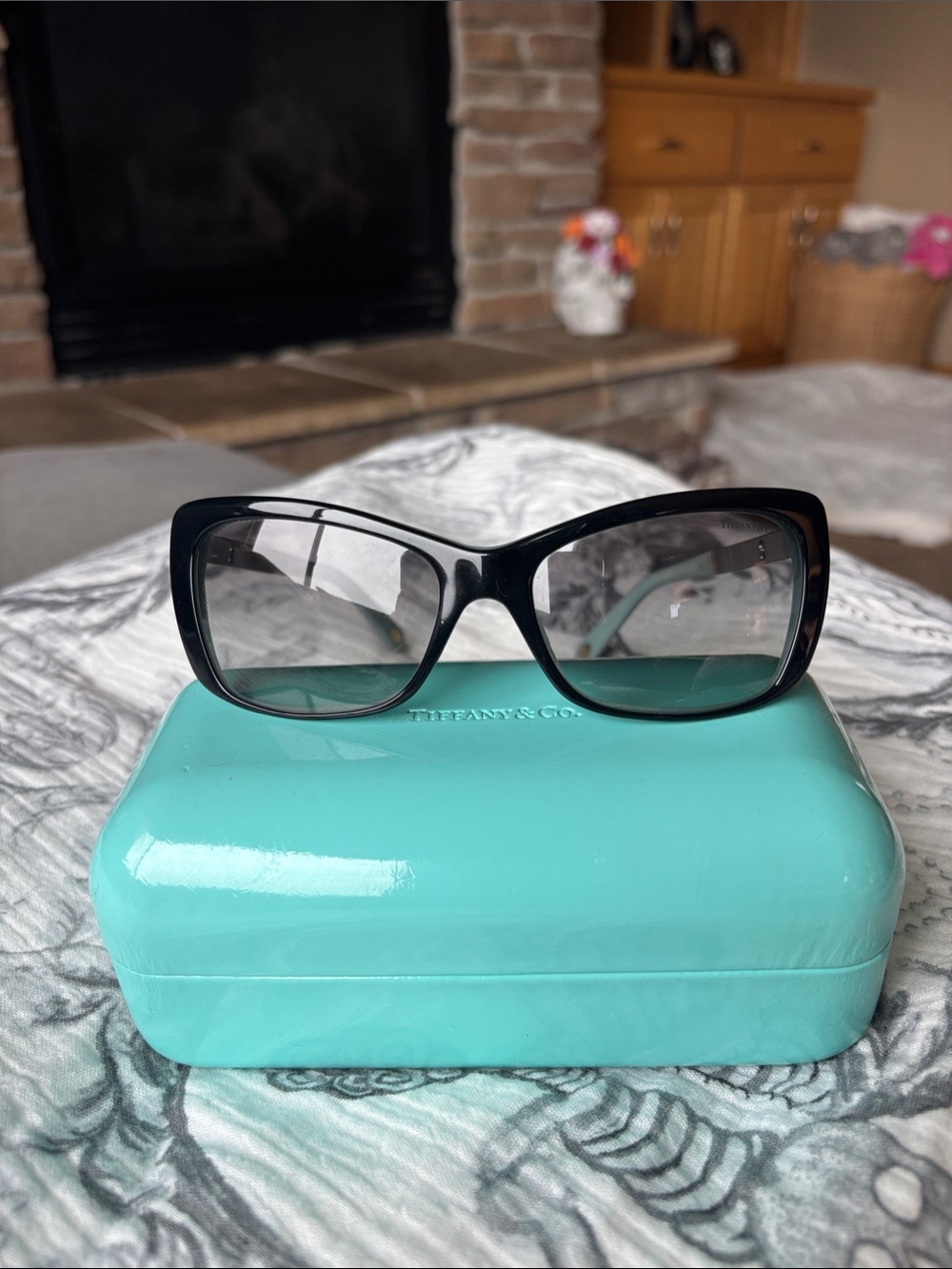 Tiffany & Co. Black Women's Oversized Rectangle Sunglasses